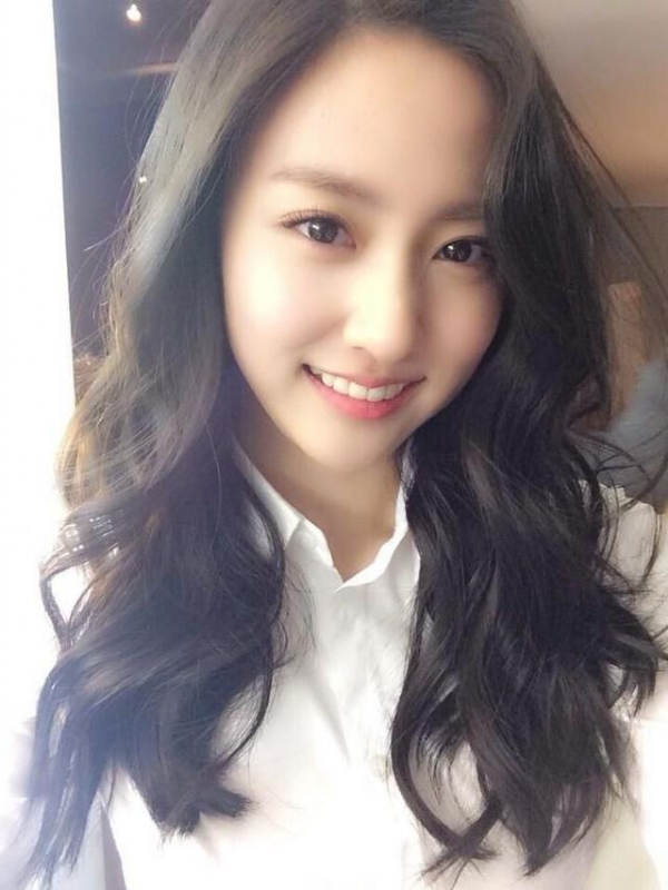 等爱的易微的第一张照片--石家庄上门女婿服务网