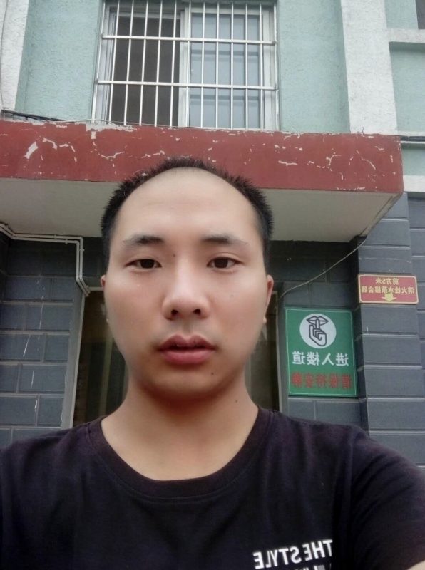 亮亮的第三张照片--石家庄上门女婿服务网