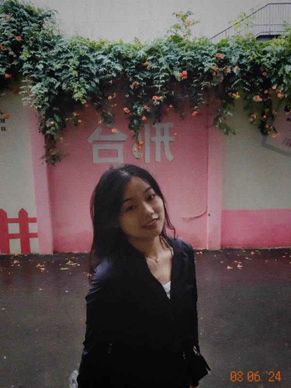 范范的丸子头的第一张照片--石家庄上门女婿服务网